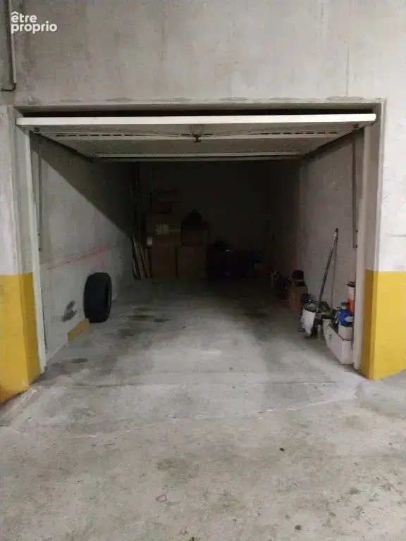 Toulon Est, dans résidence sécurisée, garage en rdc d'immeuble - photo 2