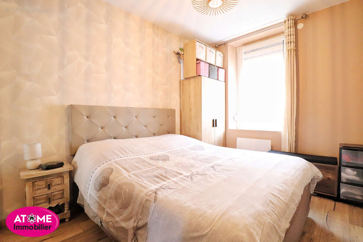 Appartement à AUBOUE