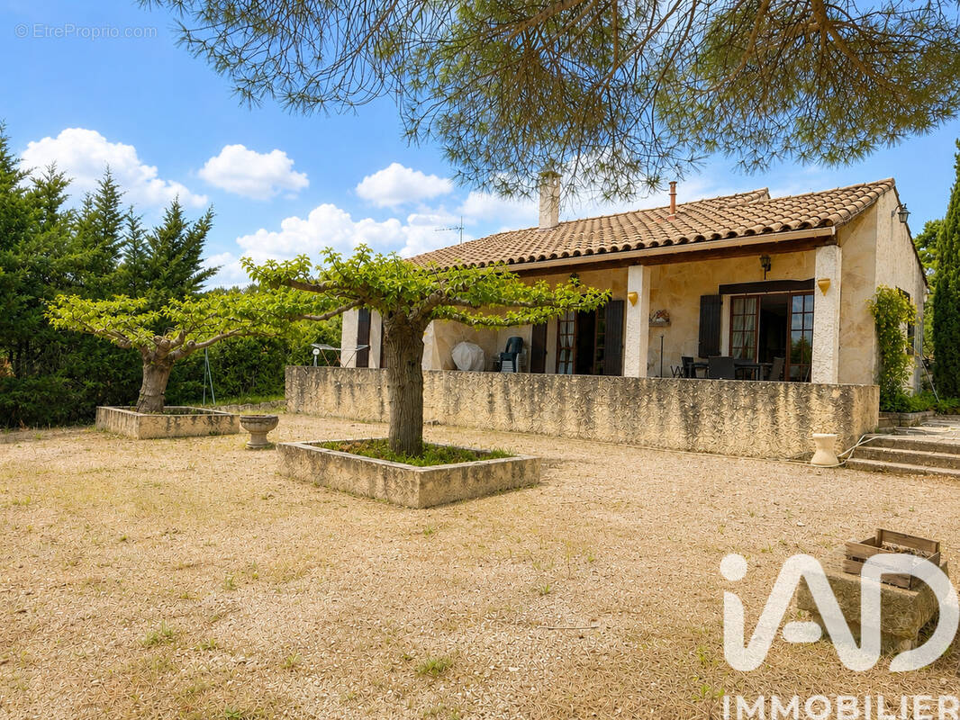 Photo 1 - Maison à VILLES-SUR-AUZON