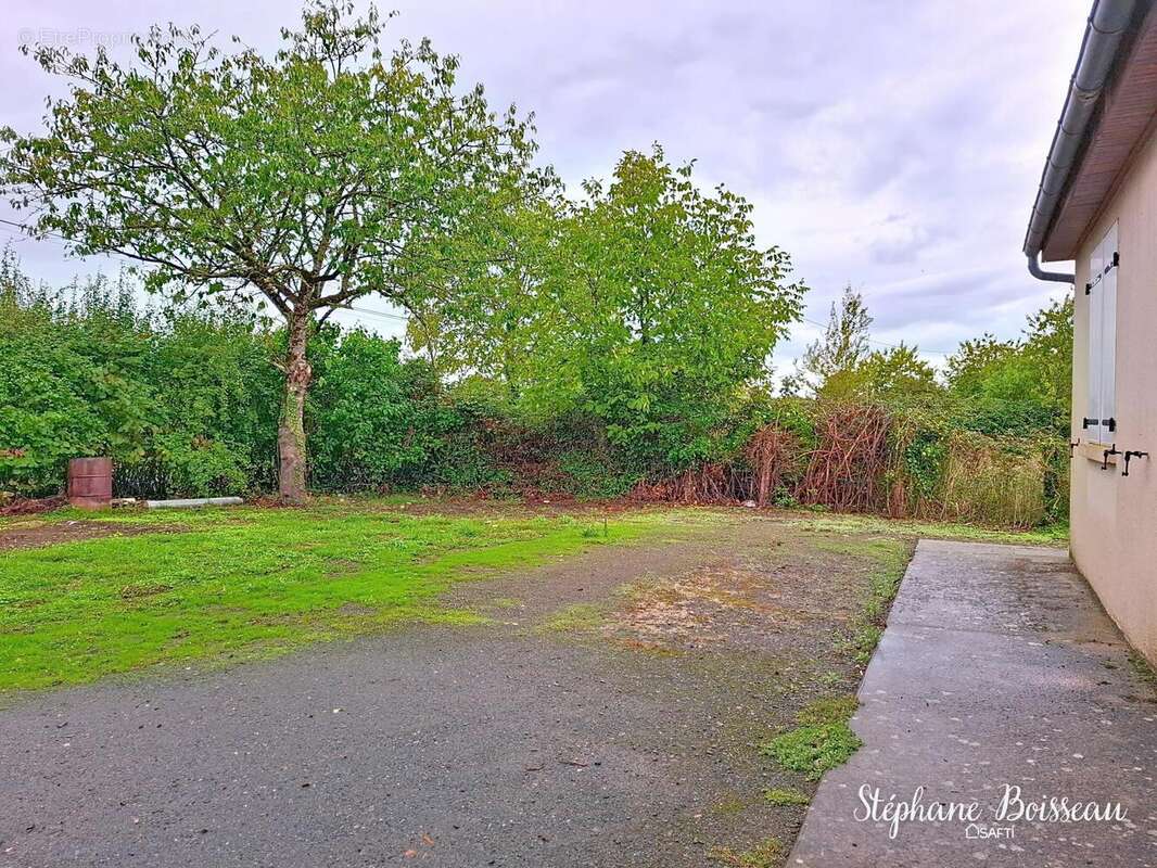 Photo 2 - Maison à LE BAILLEUL