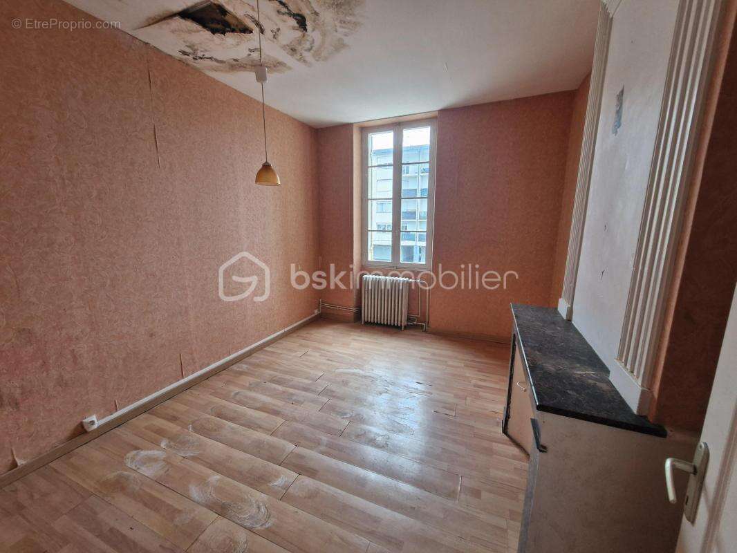 Maison de ville de 118m2/Immeuble de rapport à Sainte-Foy-La-Grande à rénover - photo 10
