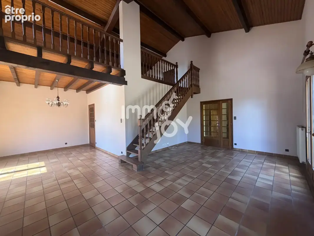 Maison R+1 de 154m2 3 chambres + mezzanine avec garage sur 1295m2 à Toulouse Lardenne - photo 6