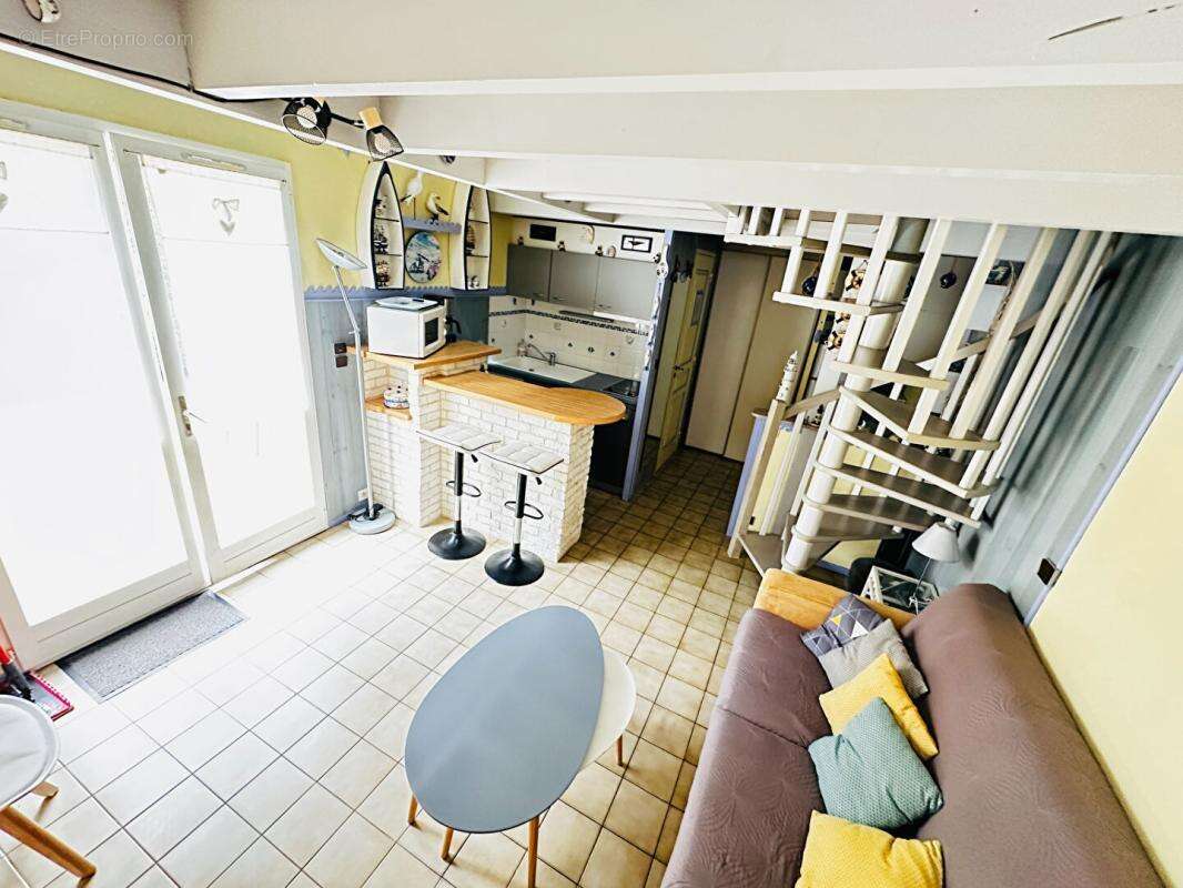 Maison à SAINT-GEORGES-DE-DIDONNE