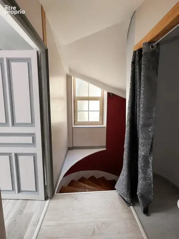 Maison de 5 pièces de 94 m² à Venarey-les-Laumes - photo 8
