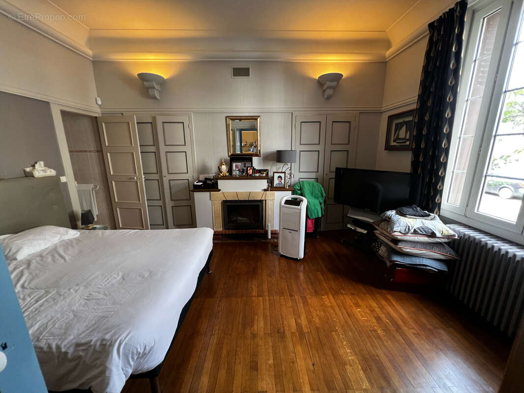 Maison à CHATELLERAULT