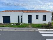 Photo 1 - Maison à SALLERTAINE