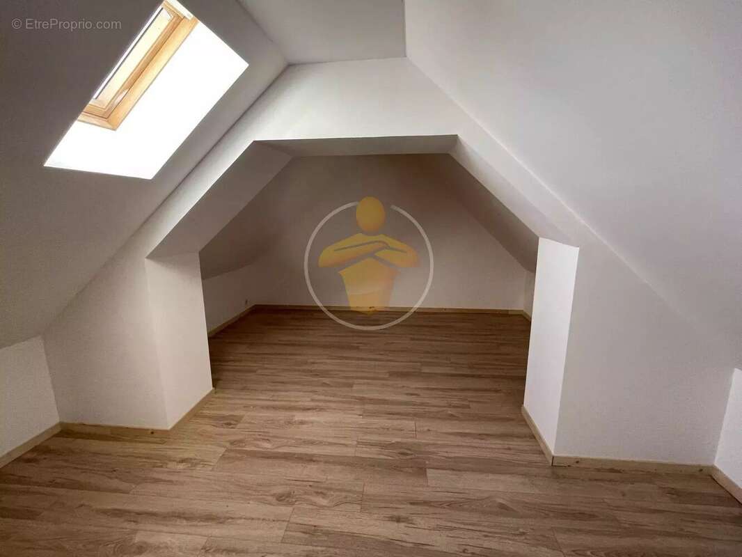 Maison à ANGUILCOURT-LE-SART