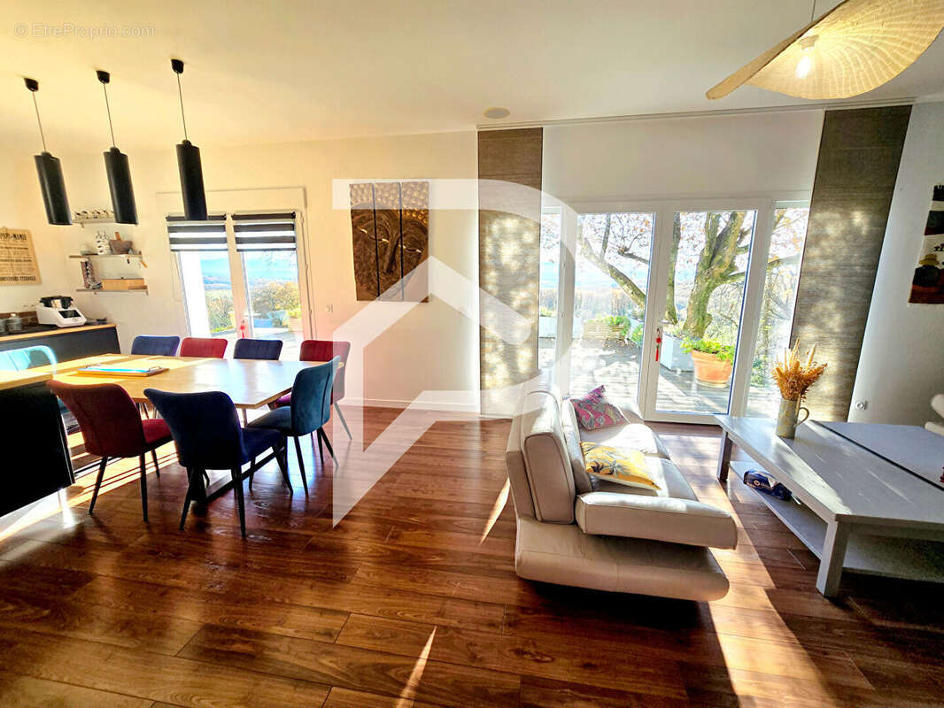 Maison à ARTHEZ-DE-BEARN