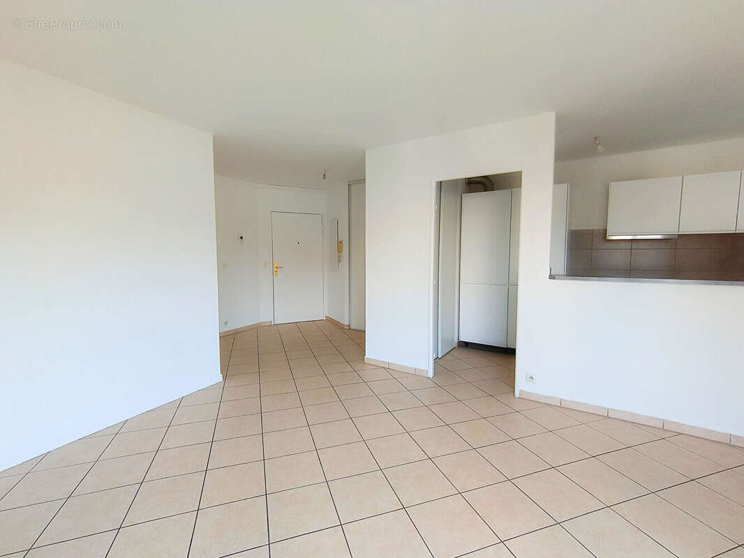 Appartement centre Alfortville 3 pièce(s) 62.23 m2 refait à neuf DPE C - photo 8