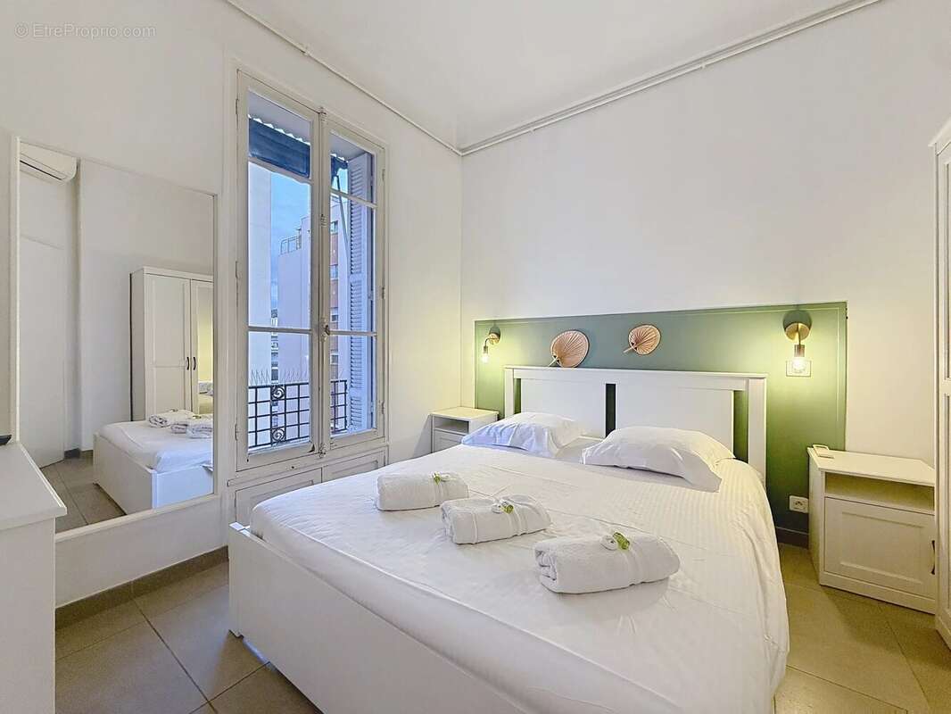 Appartement à LE CANNET