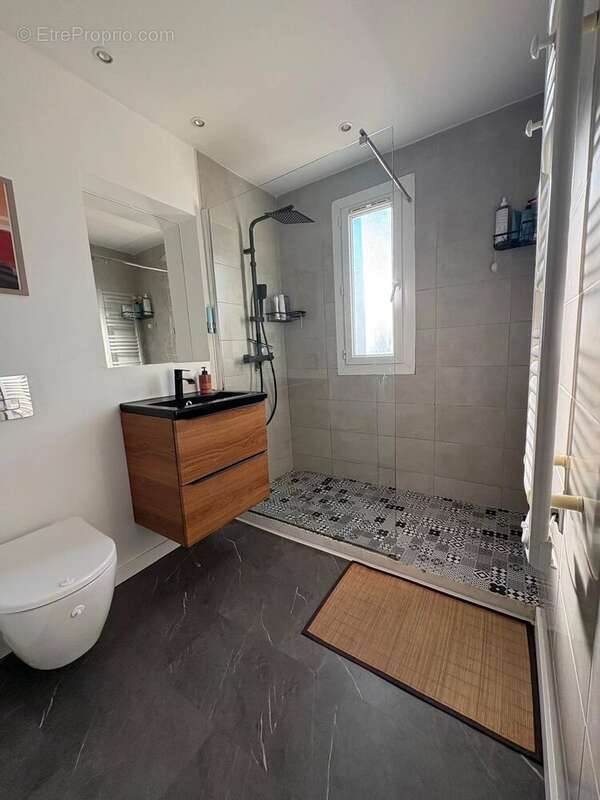 Appartement à SALON-DE-PROVENCE