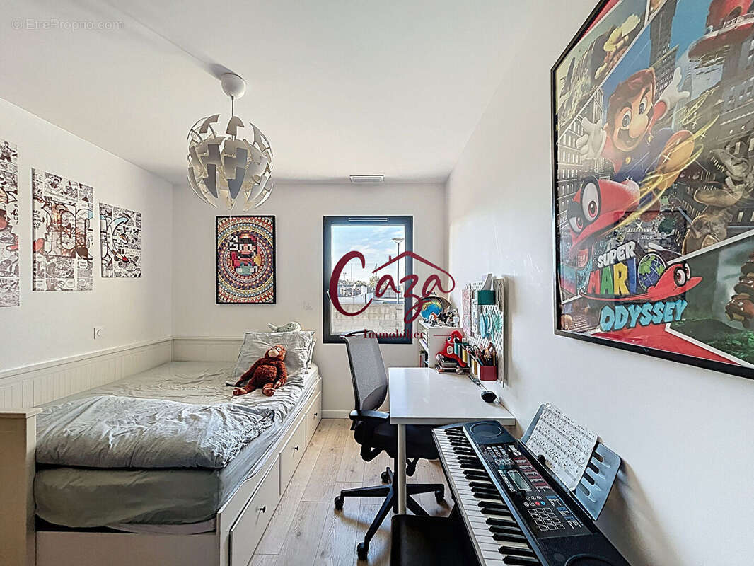 Maison à CAMBLANES-ET-MEYNAC