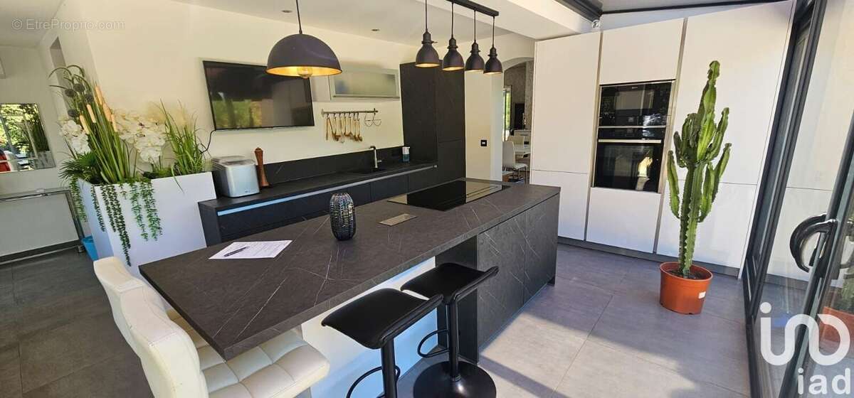 Photo 4 - Maison à TOURVES