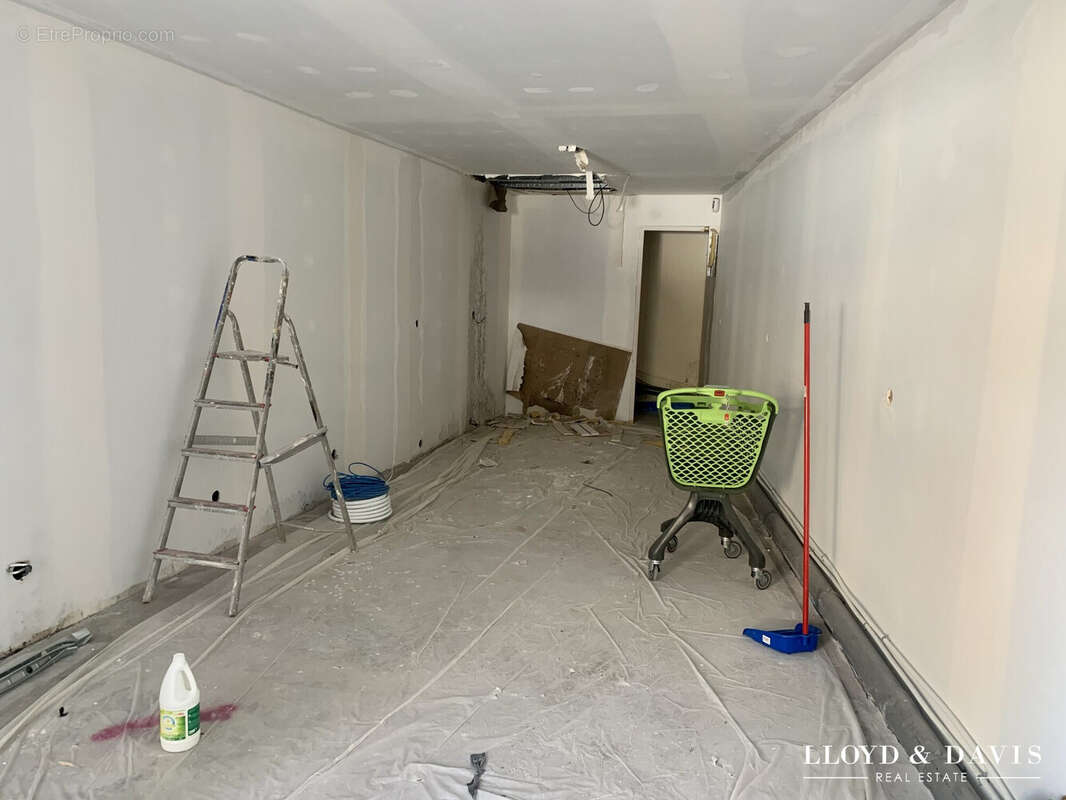 Commerce à MARSEILLE-11E