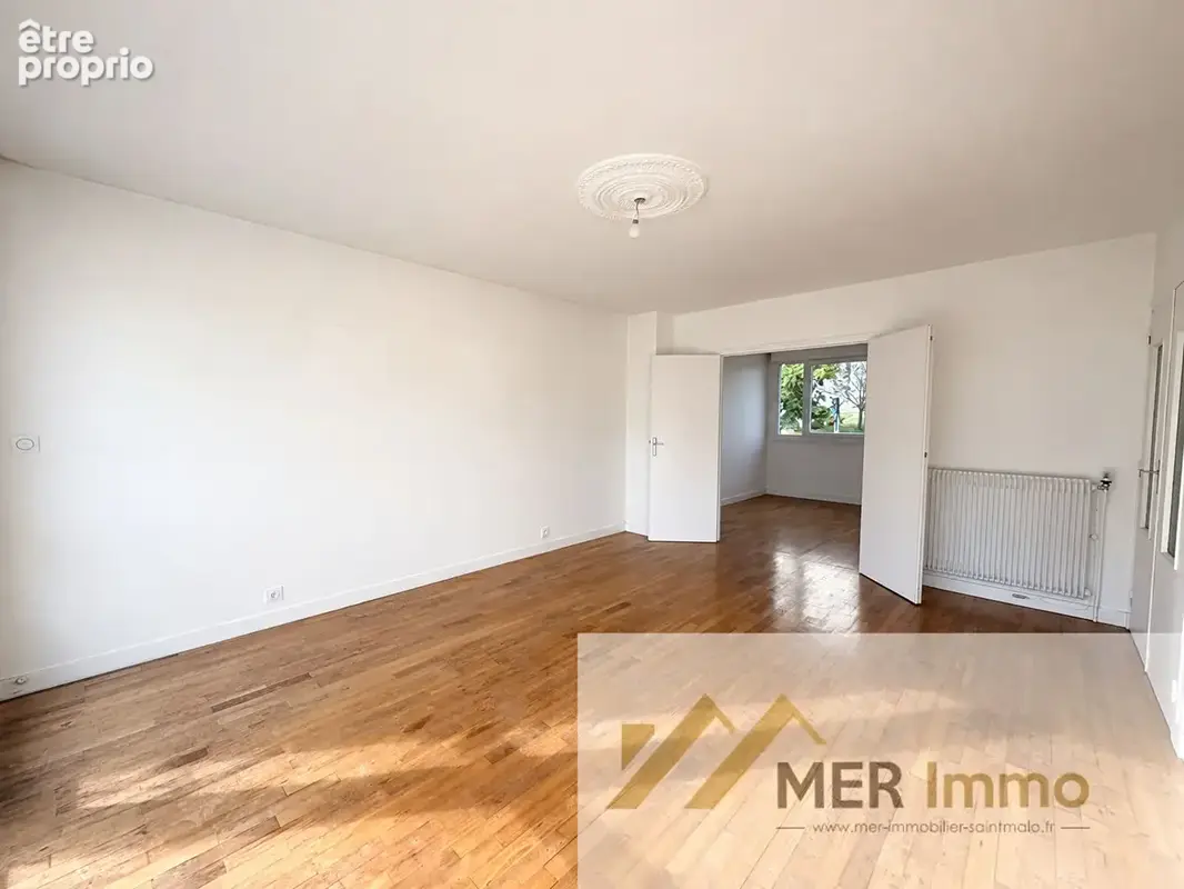 RENNES BOURG-L'EVEQUE EXCLUSIVITÉ MER immobilier appartement T3 de 60m2 avec balcon et garage - photo 3