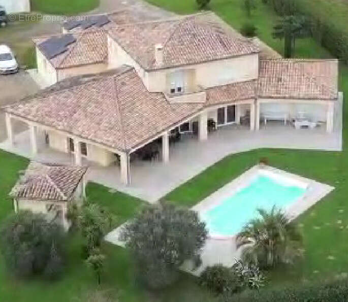 Maison à LE MAS-D'AGENAIS