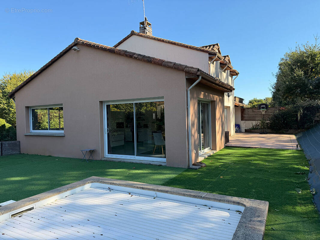 Maison à SAINT-BENOIT