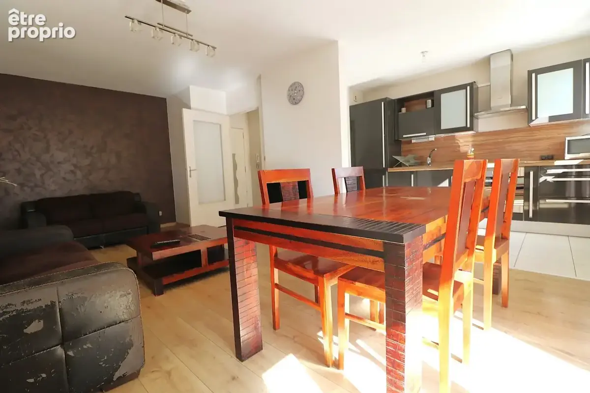 Charmant T2 de 50m² avec cave et possible place de parking - photo 2