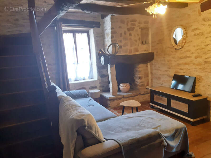 Maison à SALVAGNAC-CAJARC