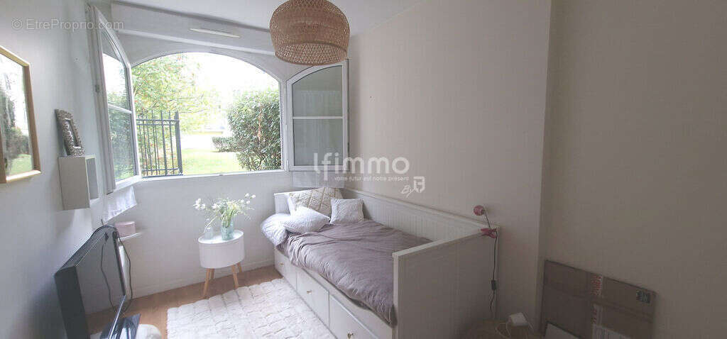 Appartement à LE PERREUX-SUR-MARNE