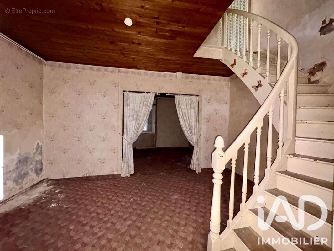 Maison 80 m² à Saint-Nazaire  - photo 2