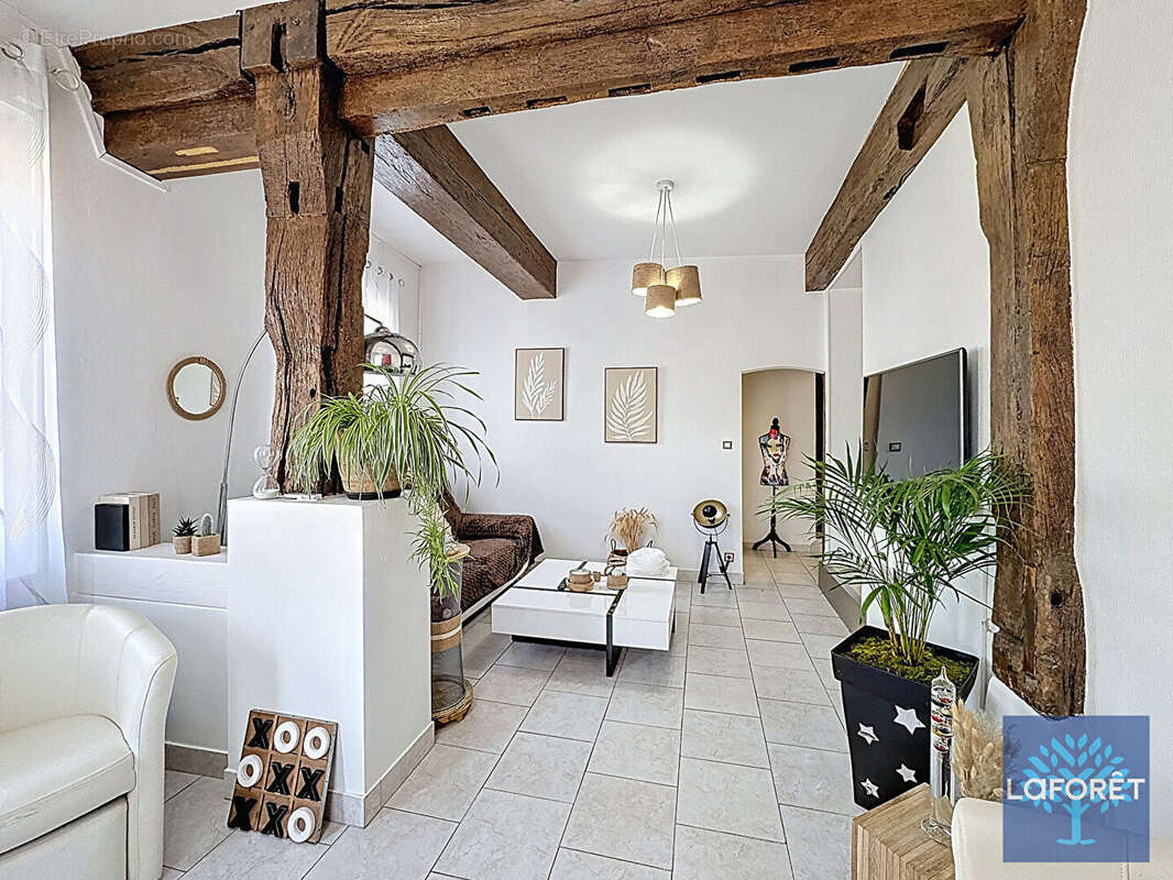 Maison à BERNAY