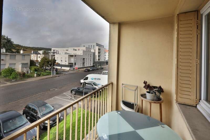 Appartement à CHENOVE