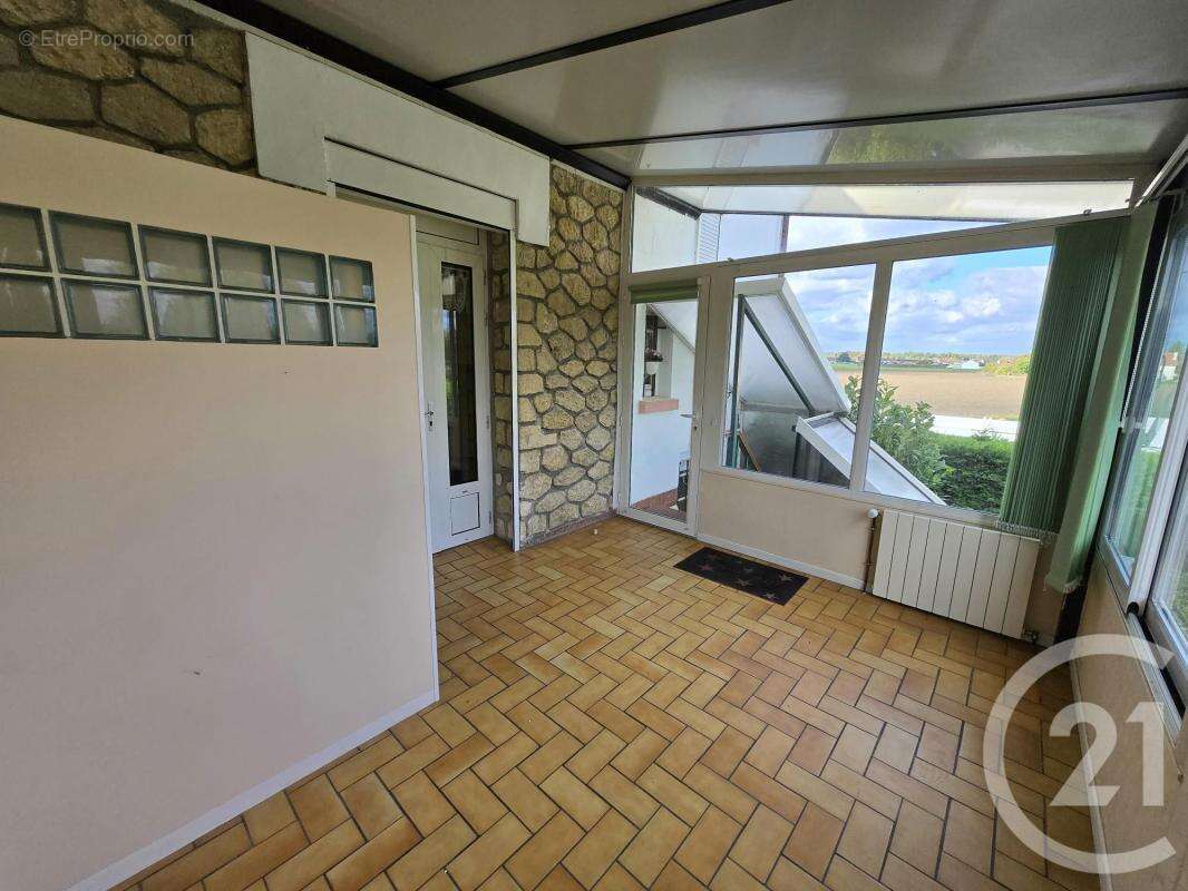 Maison à PONT-SAINTE-MAXENCE