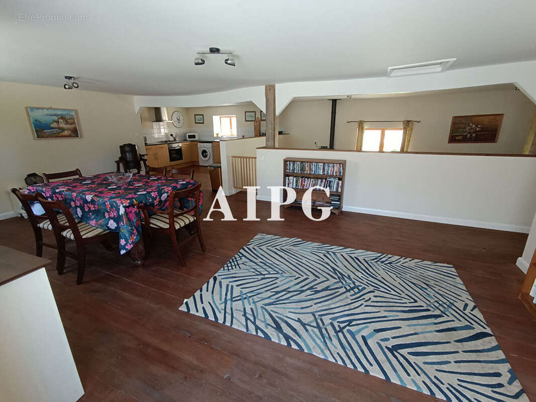 Plussulien, maison avec gîte à vendre - photo 11