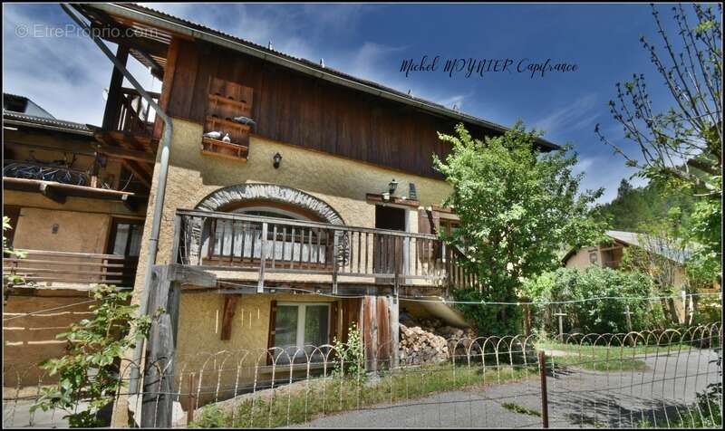  queyras – ville vieille - maison de village – double habitation avec terrain & fort potentiel  ""visite virtuelle"" - photo 2