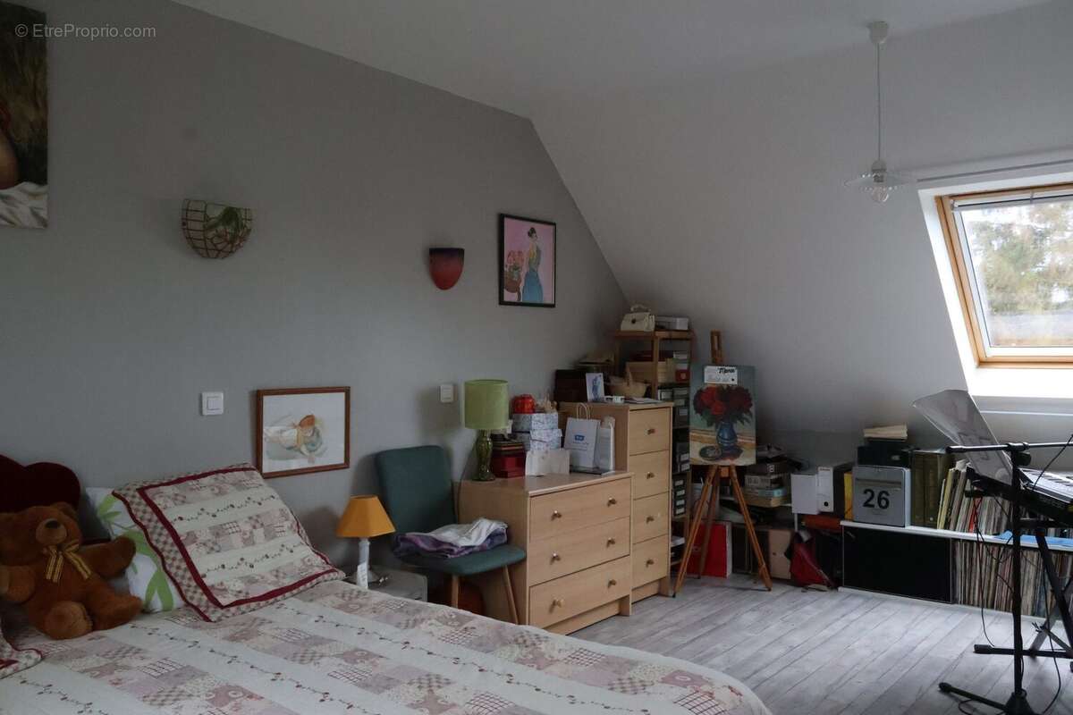 Maison 121 m² à Courlon-Sur-Yonne  - photo 6
