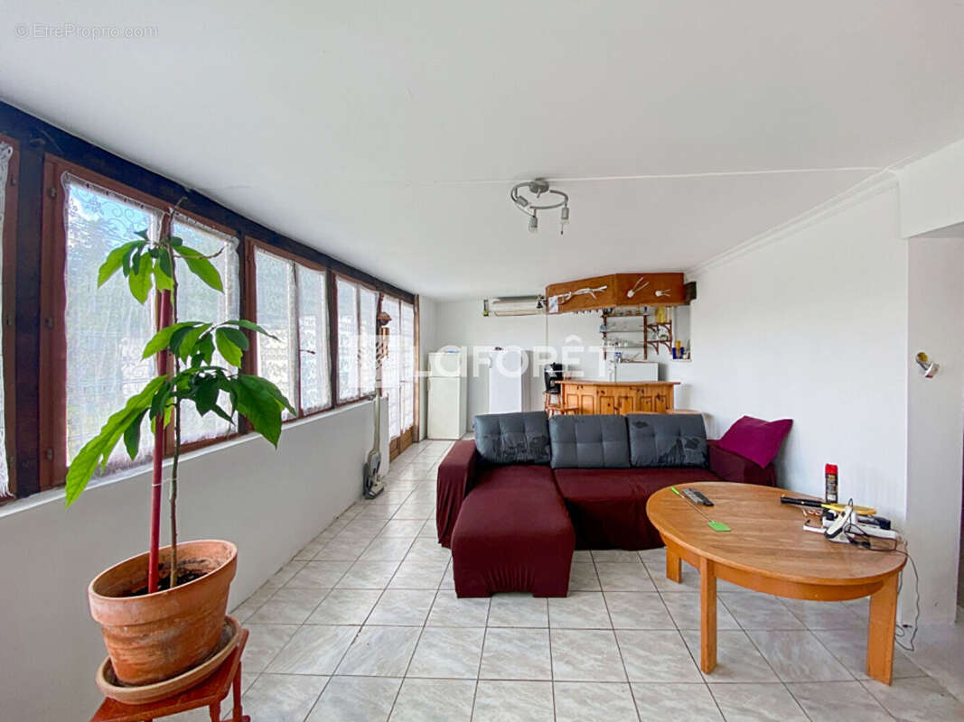 Maison à DAMPIERRE-SUR-AVRE