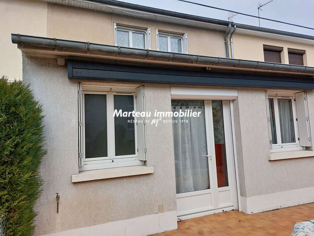 Maison à ALLONNES