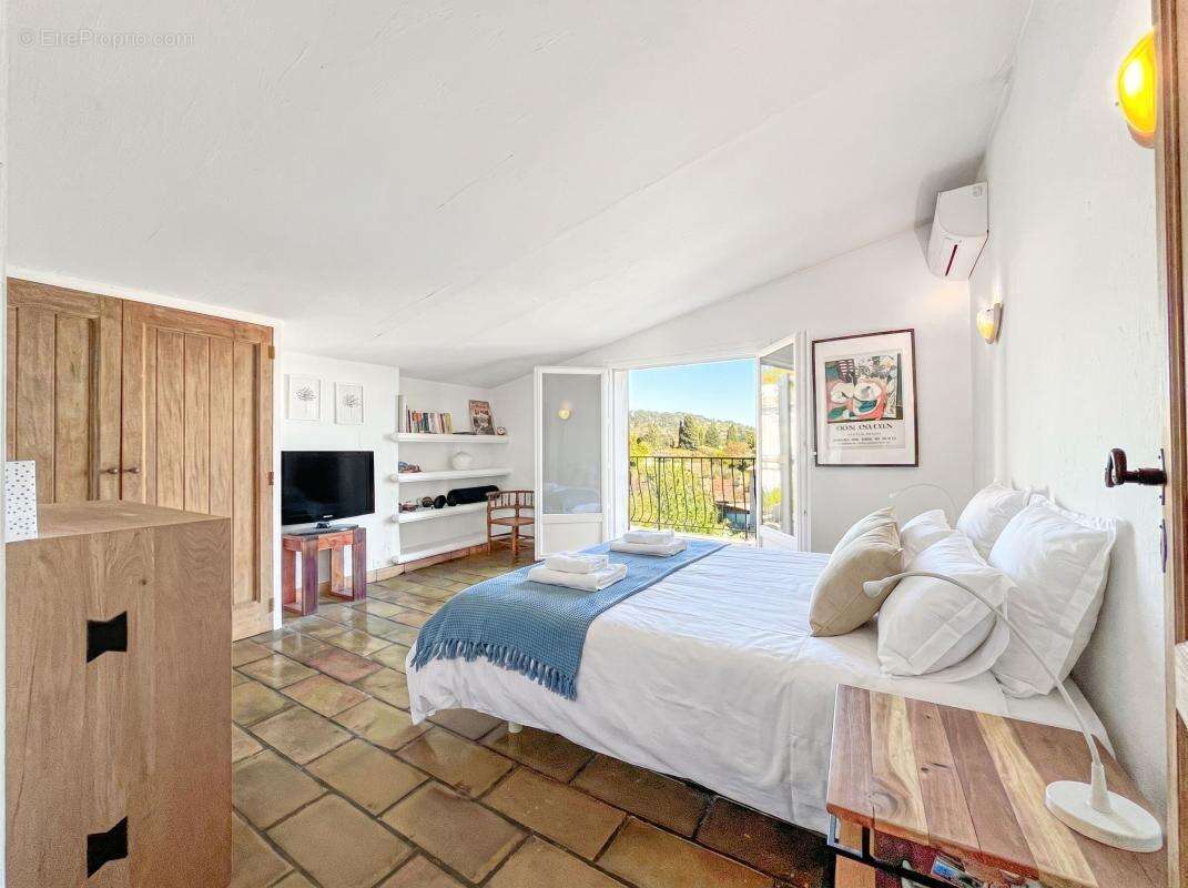 Maison à LA COLLE-SUR-LOUP
