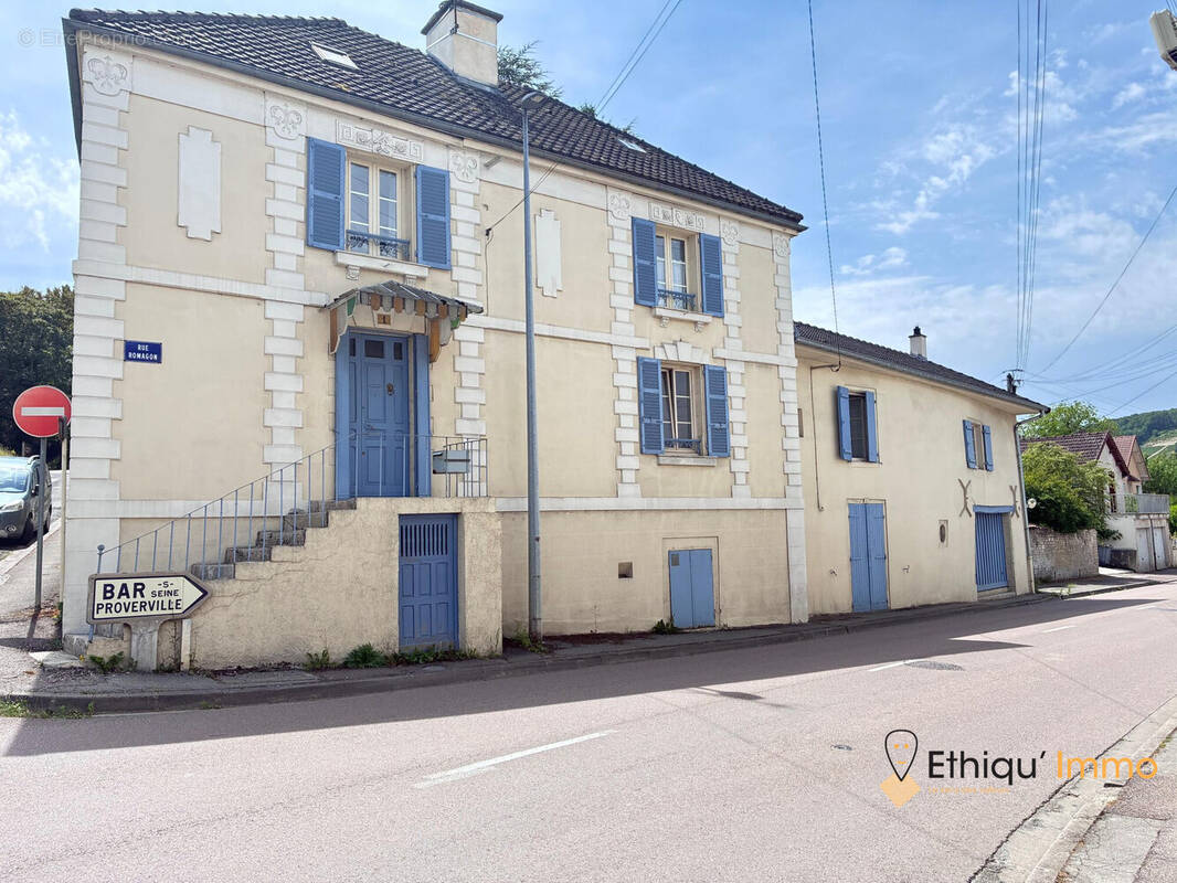 Maison à BAR-SUR-AUBE