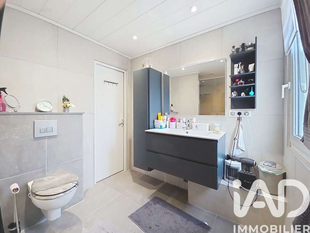 Photo 8 - Maison à AY