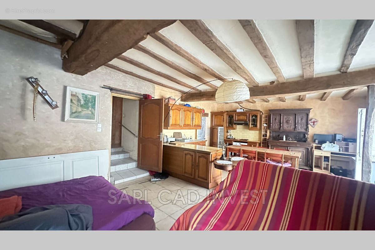 Maison 100 m² à Ferriere-Larcon  - photo 5