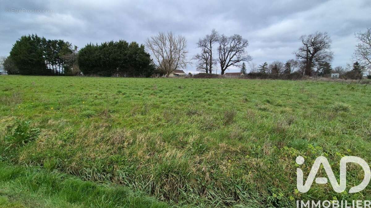 Photo 3 - Terrain à ALLAS-BOCAGE