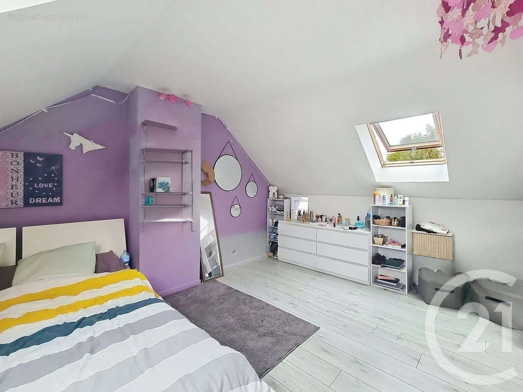 Maison à LONGUEVILLE