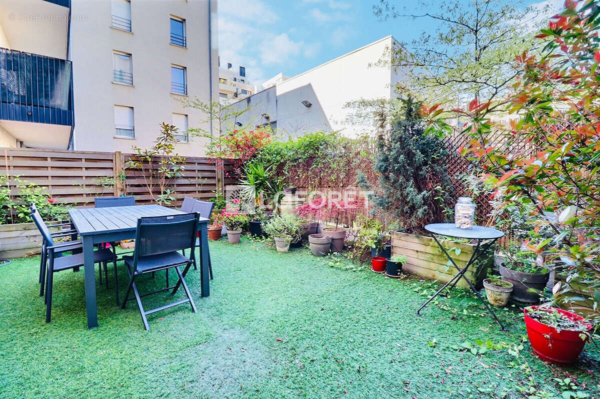 Appartement à SAINT-OUEN