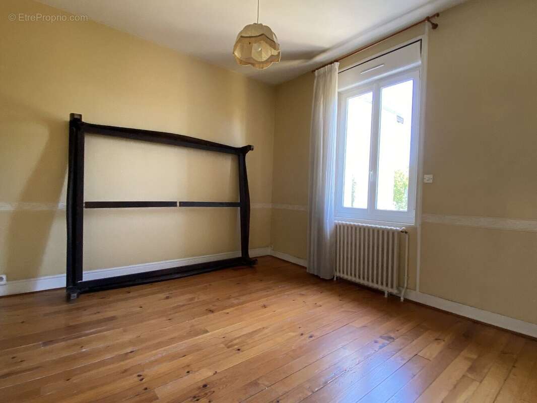 Maison 82 m² à Angouleme  - photo 6