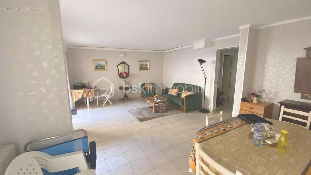 Appartement à SAINT-RAPHAEL
