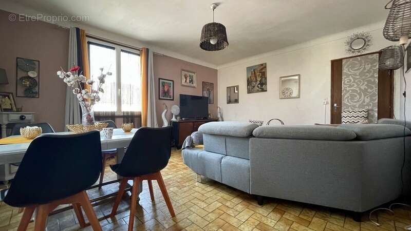 Dpt Dordogne (24), à vendre proche de BERGERAC maison P4 - photo 5