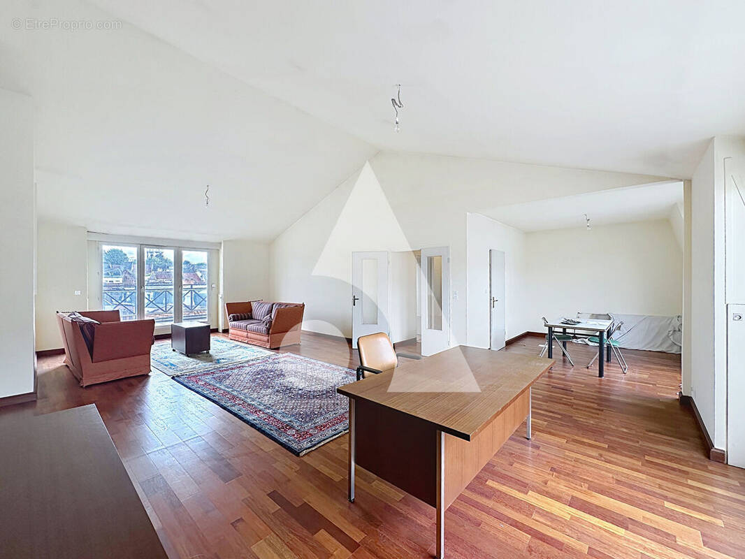 Appartement à VALENCIENNES