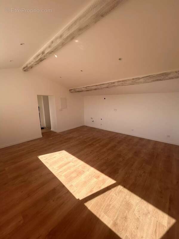 Appartement à VENCE