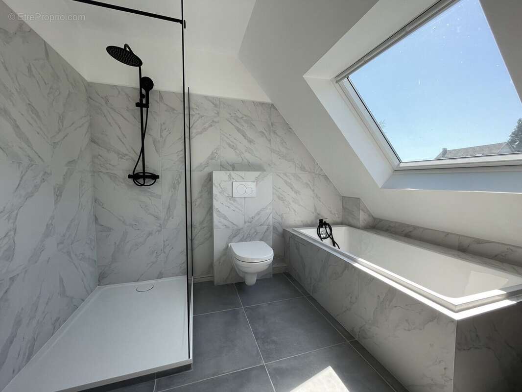 Maison 141 m² à Leymen  - photo 9