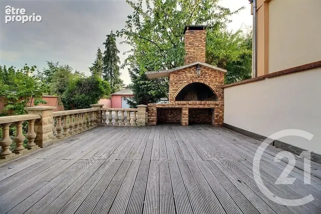 Maison 120 m² à Aulnay-Sous-Bois  - photo 6