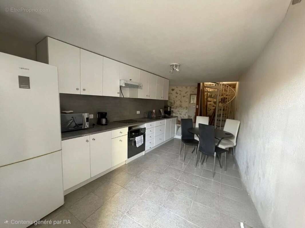 Maison à LE LUC
