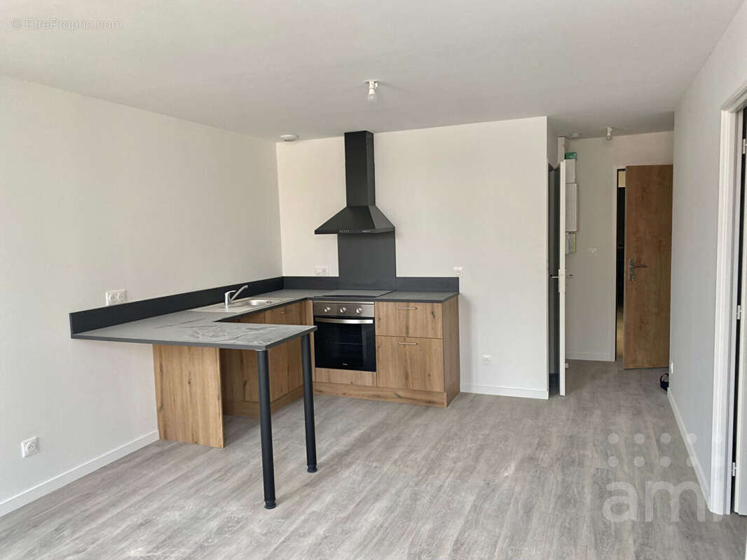Appartement Niort 2 pièce(s) 41.70 m2 - photo 2