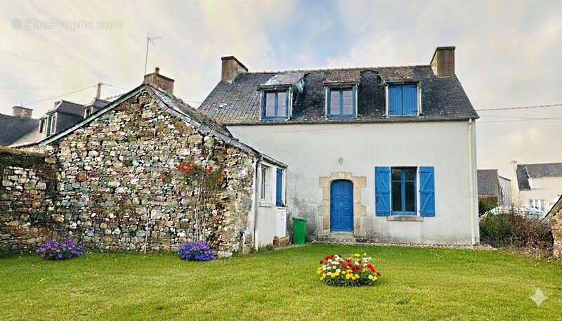 Maison à CROZON